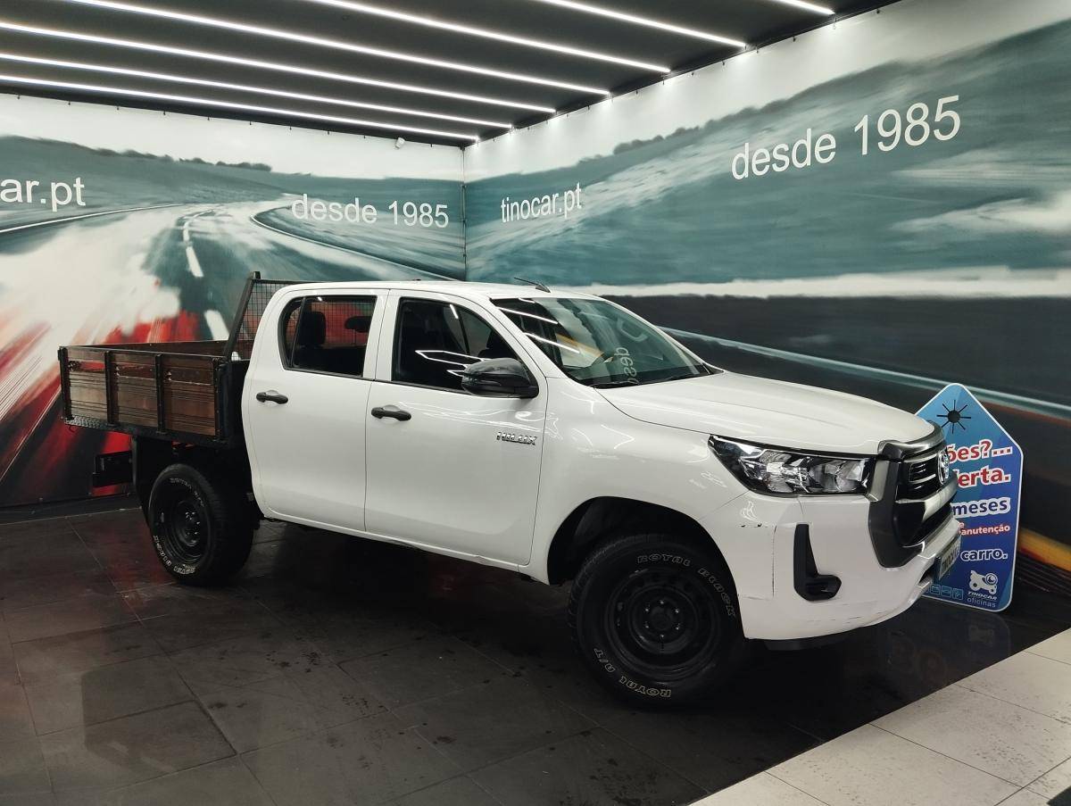 toyota-hilux-2021-diesel-2393cc