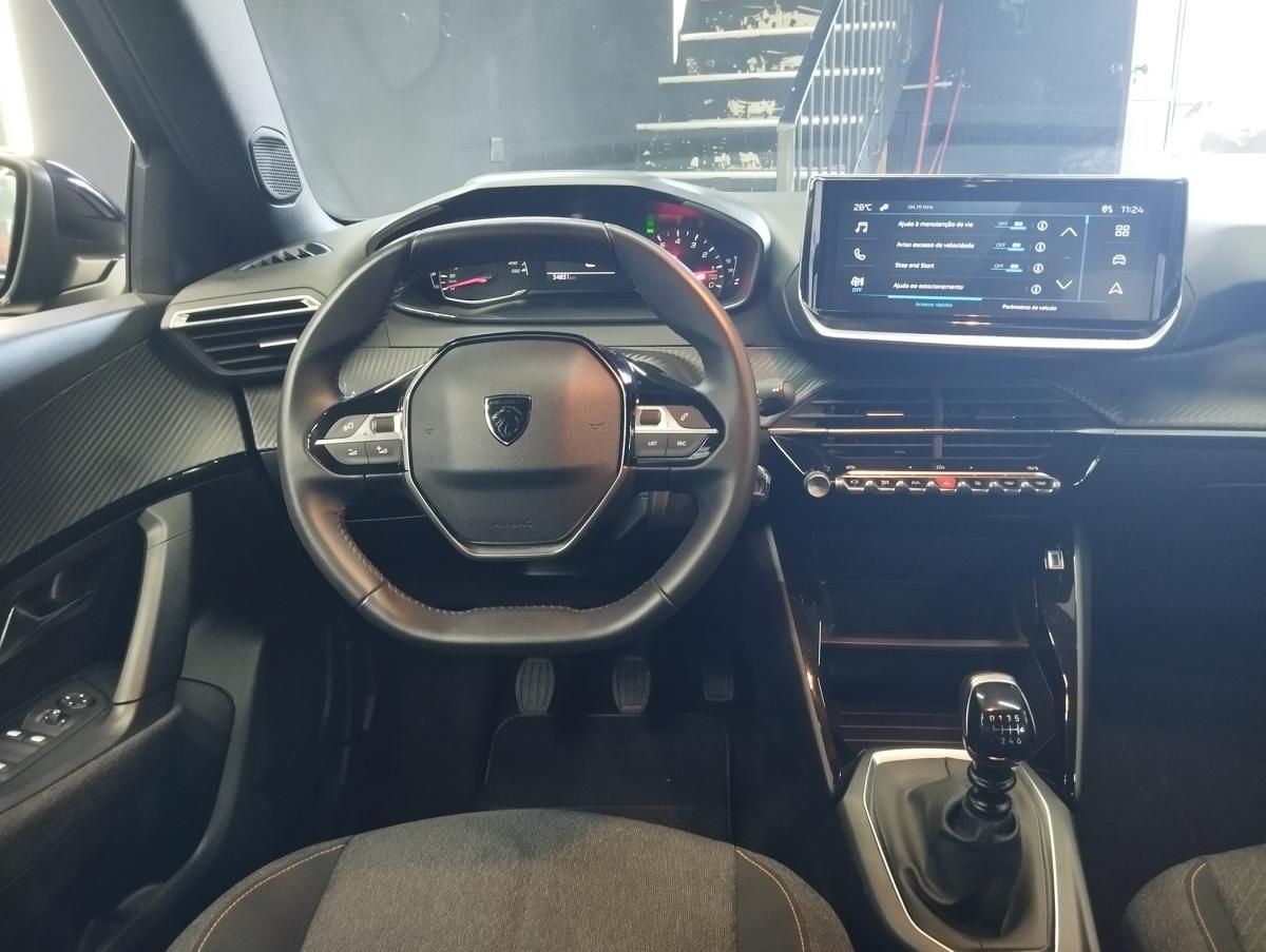 peugeot-2008-2025-gasolina-1199cc