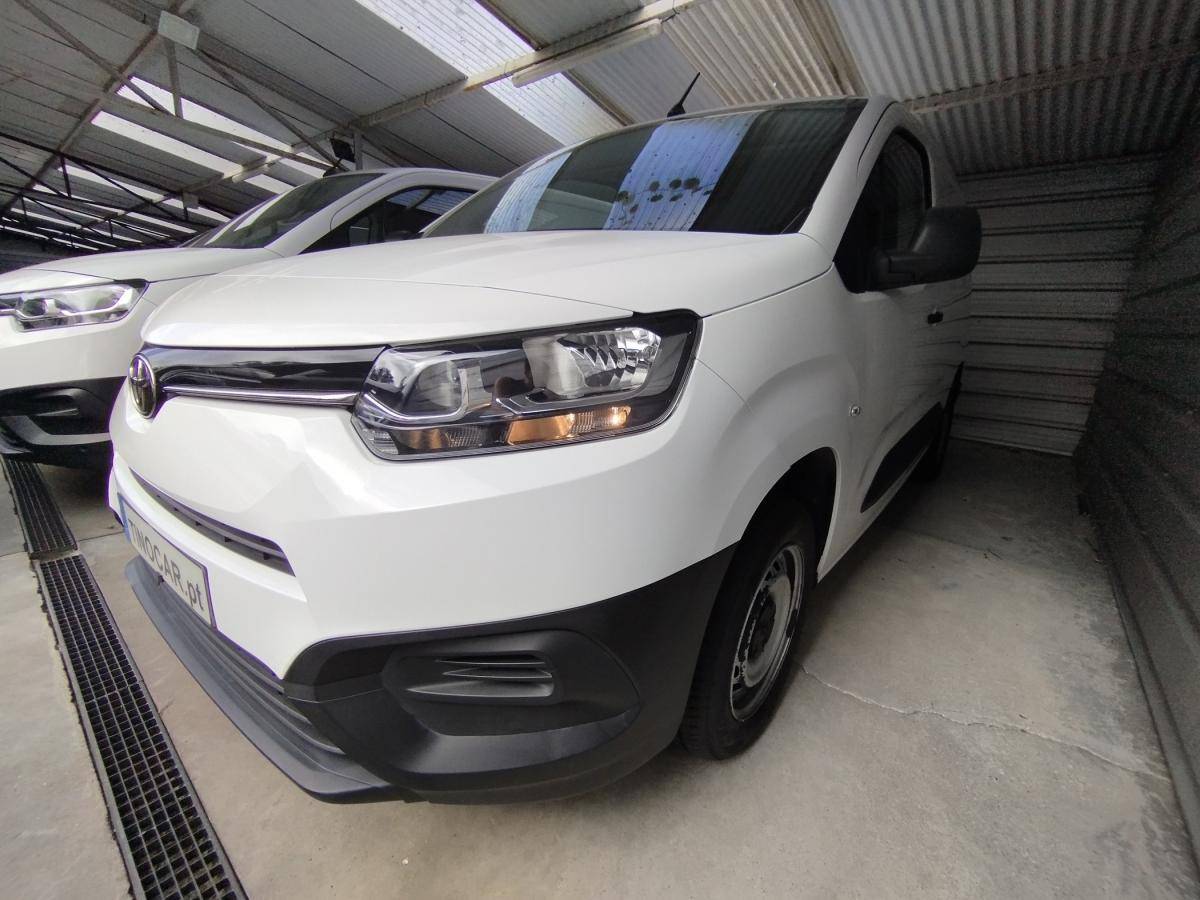toyota-proace-2021-diesel-1499cc