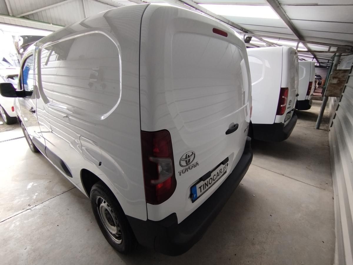 toyota-proace-2021-diesel-1499cc