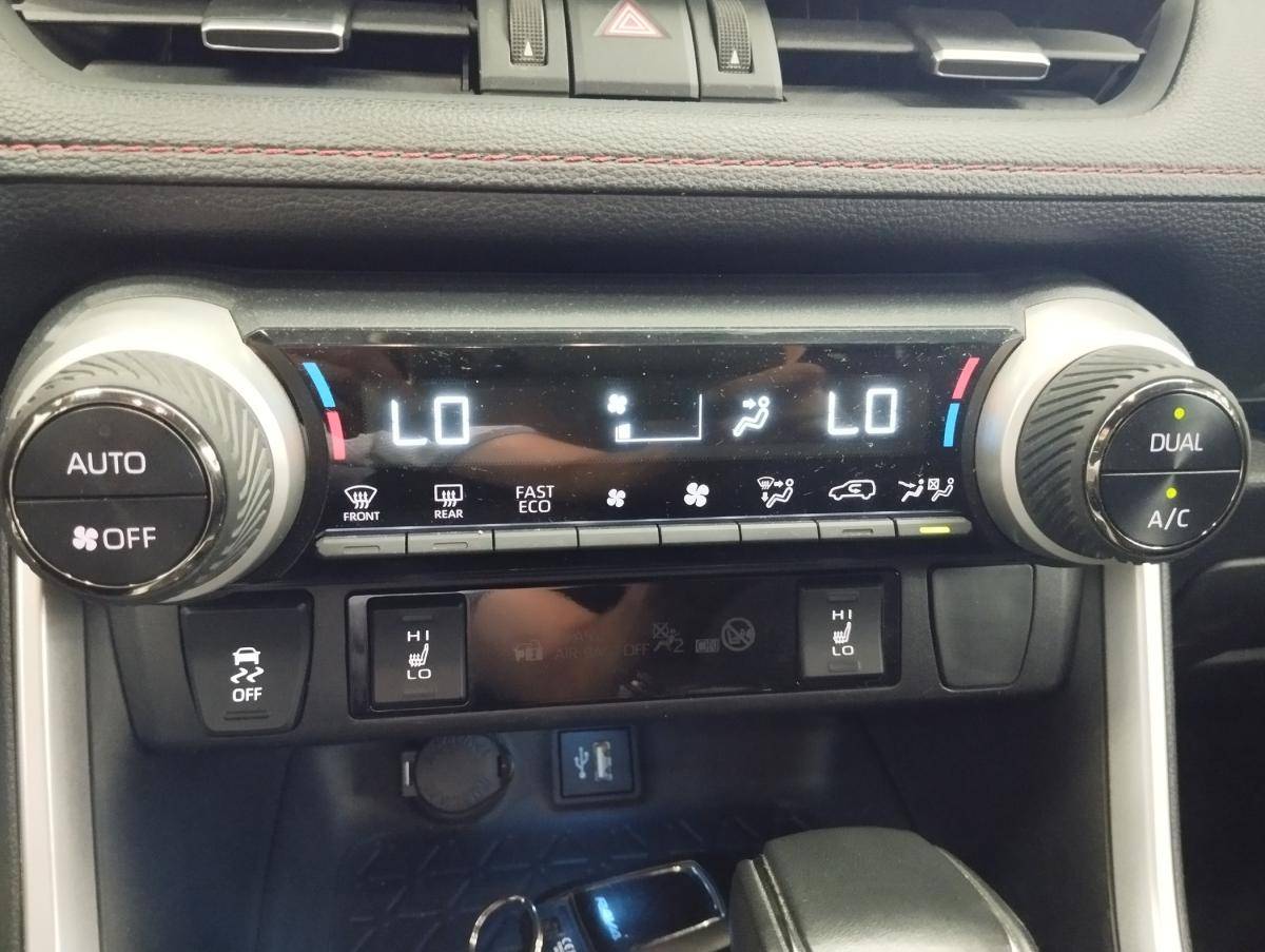 toyota-rav4-2023-hibrido-a-gasolina-2487cc