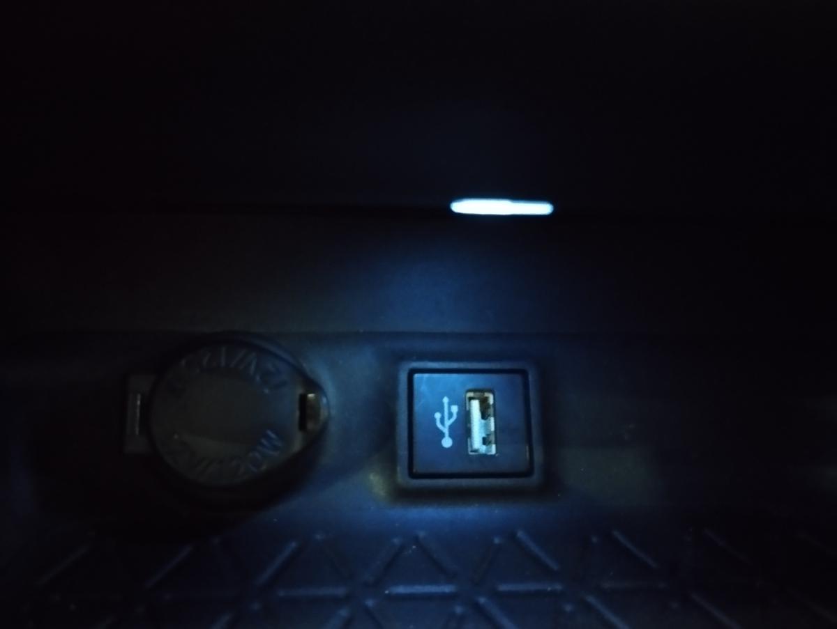 toyota-rav4-2023-hibrido-a-gasolina-2487cc