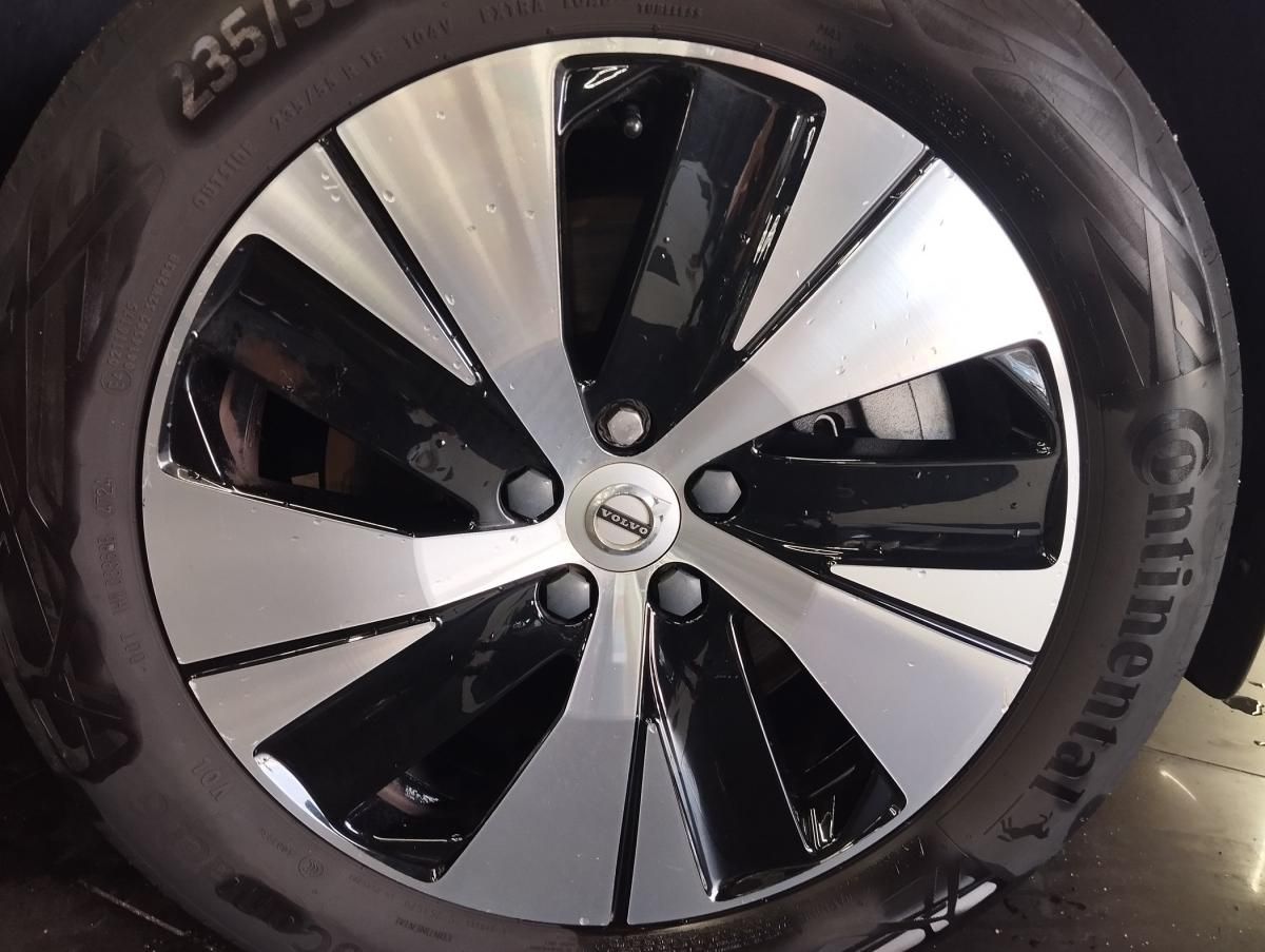 volvo-xc40-2021-hibrido-a-gasolina-1477cc