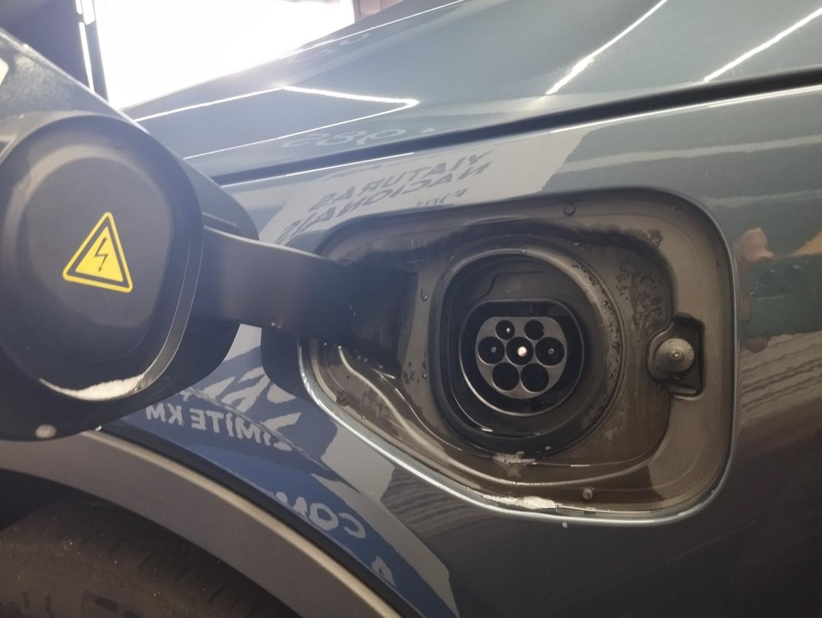 volvo-xc40-2021-hibrido-a-gasolina-1477cc