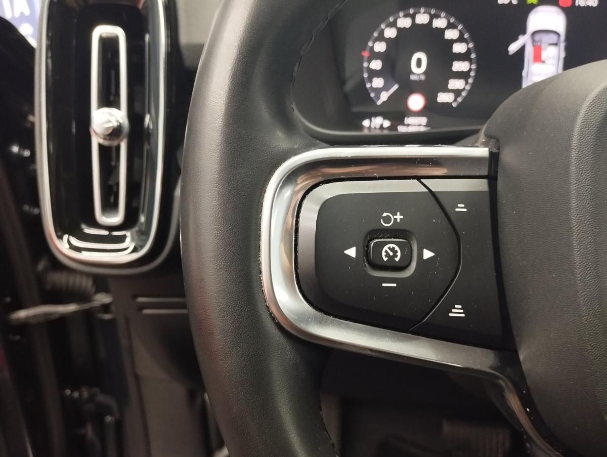 volvo-xc40-2021-hibrido-a-gasolina-1477cc