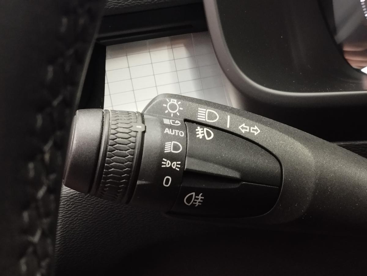 volvo-xc40-2021-hibrido-a-gasolina-1477cc