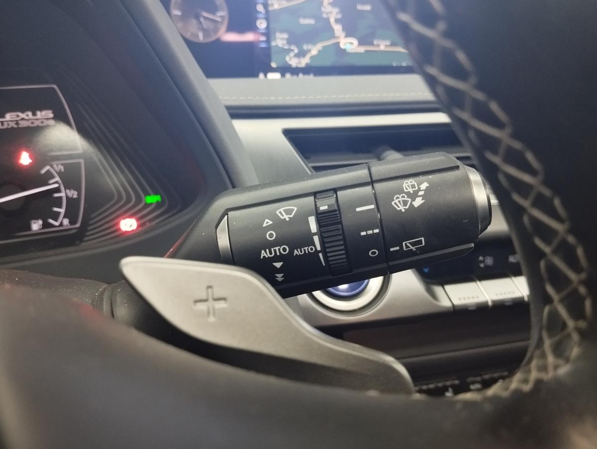 lexus-ux-2021-eletrico-500cc