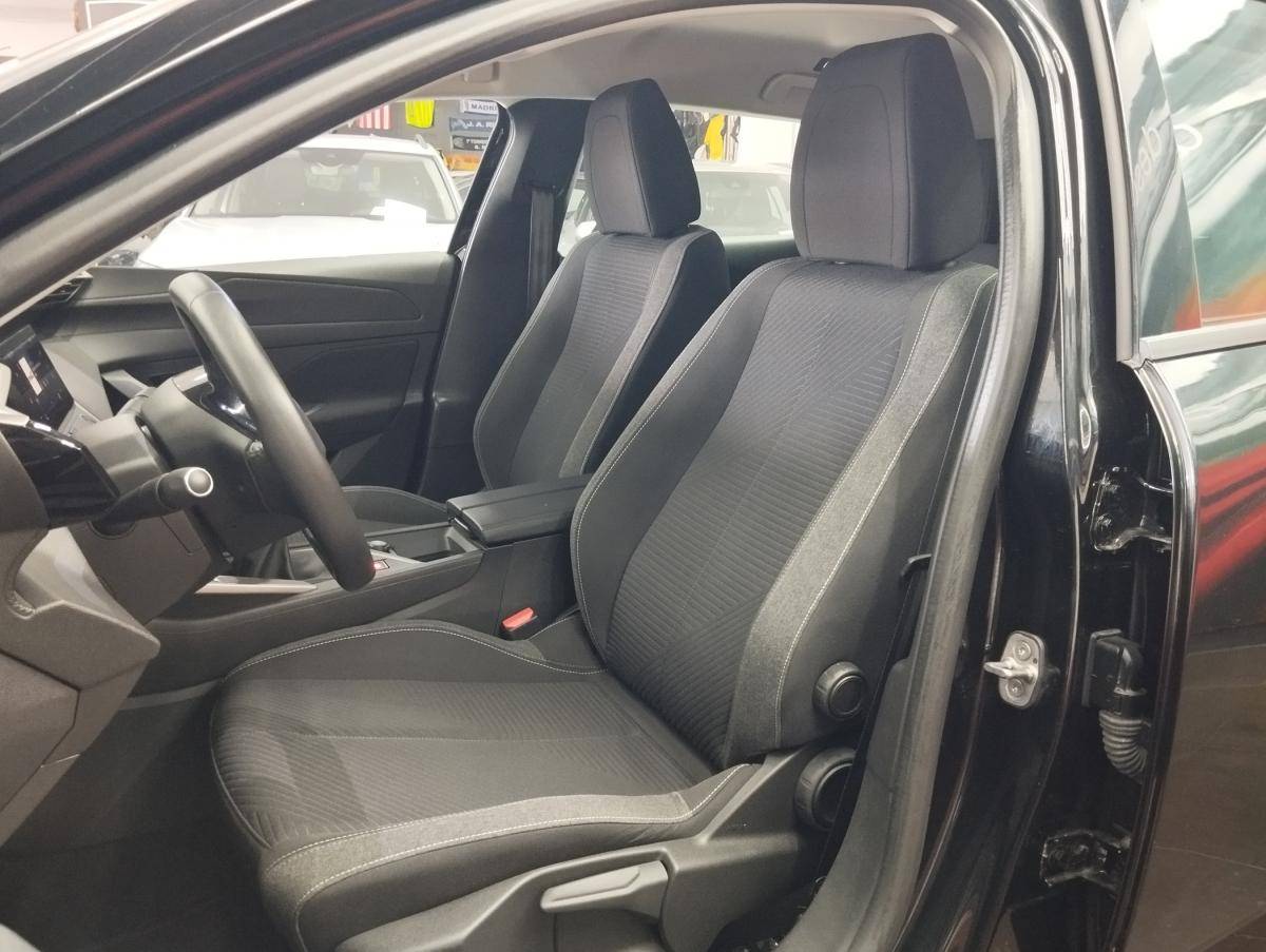 peugeot-308-sw-2024-gasolina-1199cc