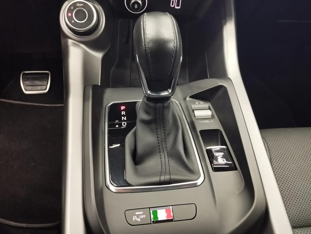 alfa-romeo-tonale-2024-hibrido-a-gasolina-1469cc