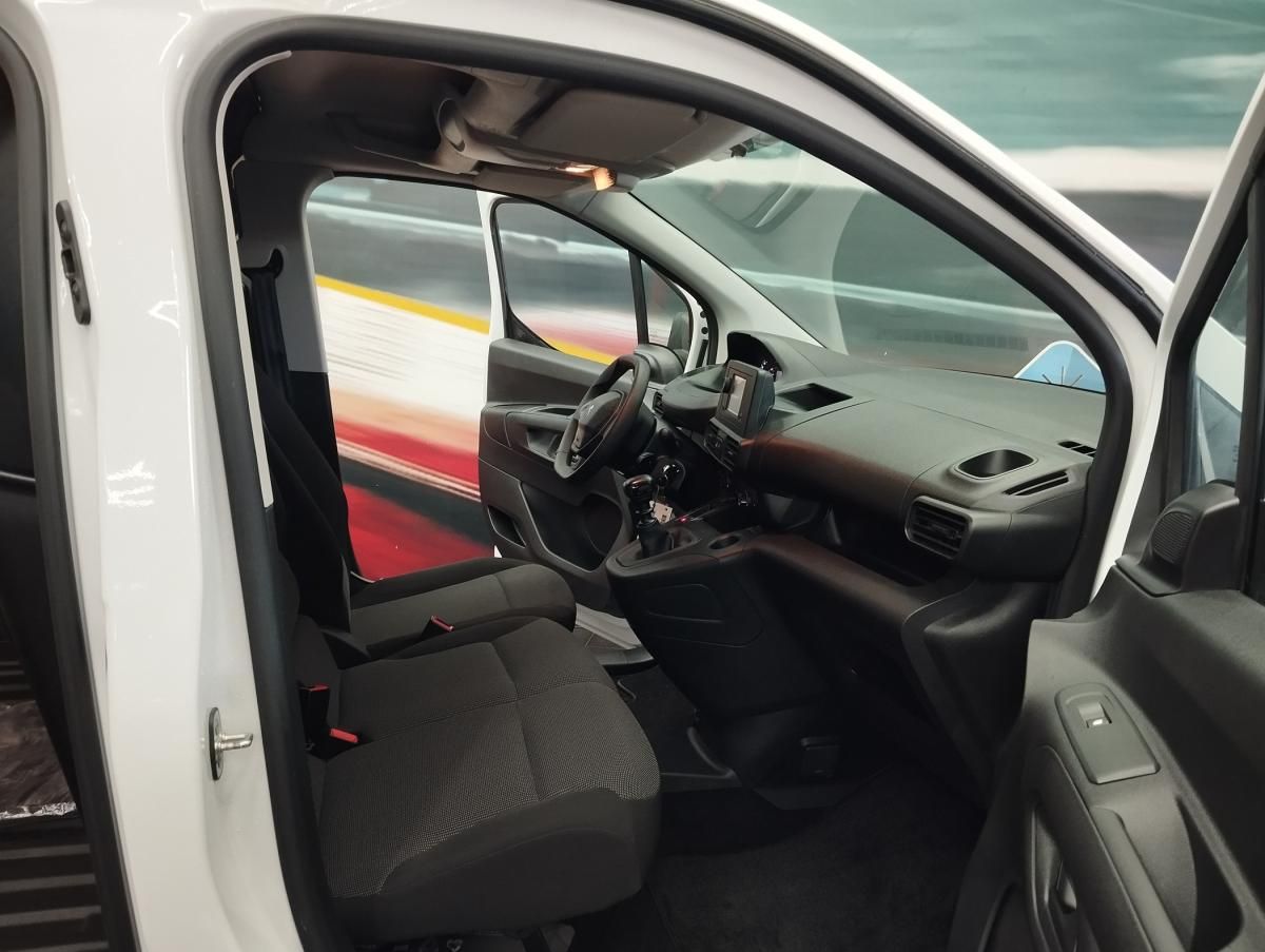 peugeot-partner-2024-diesel-1499cc