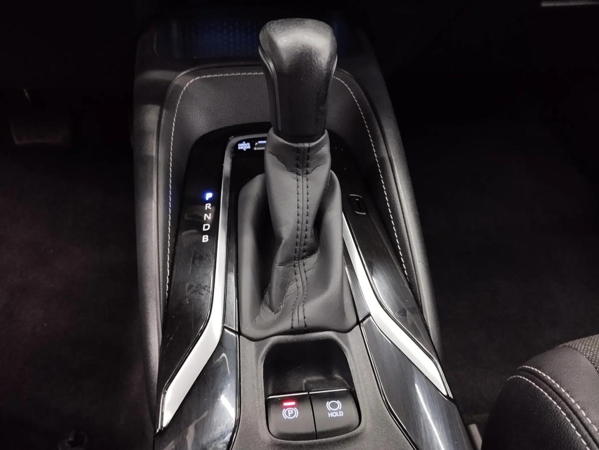 toyota-corolla-2021-hibrido-a-gasolina-1798cc
