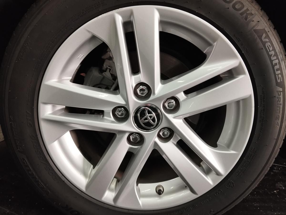 toyota-corolla-2021-hibrido-a-gasolina-1798cc