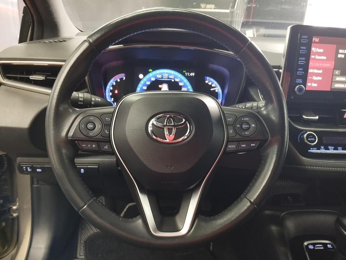 toyota-corolla-2021-hibrido-a-gasolina-1798cc