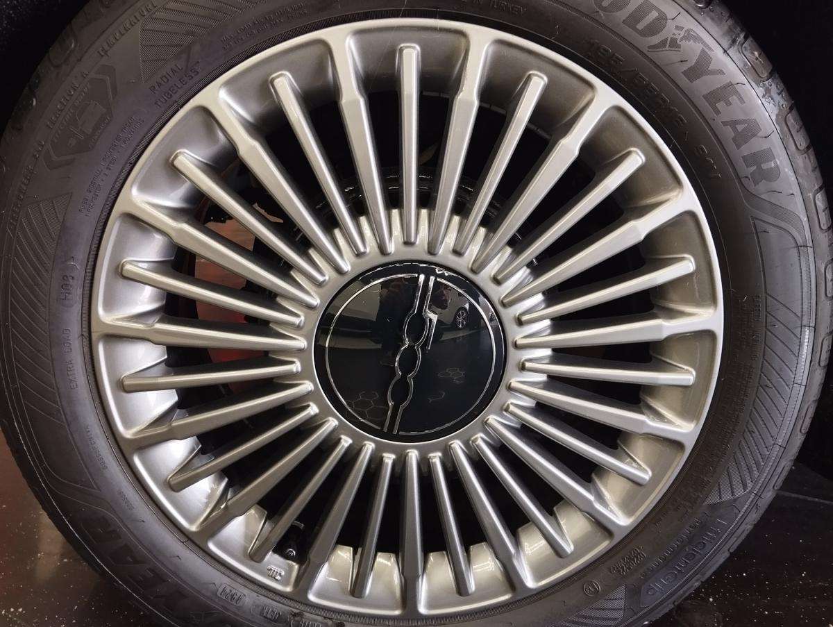 fiat-500-2025-eletrico-0cc