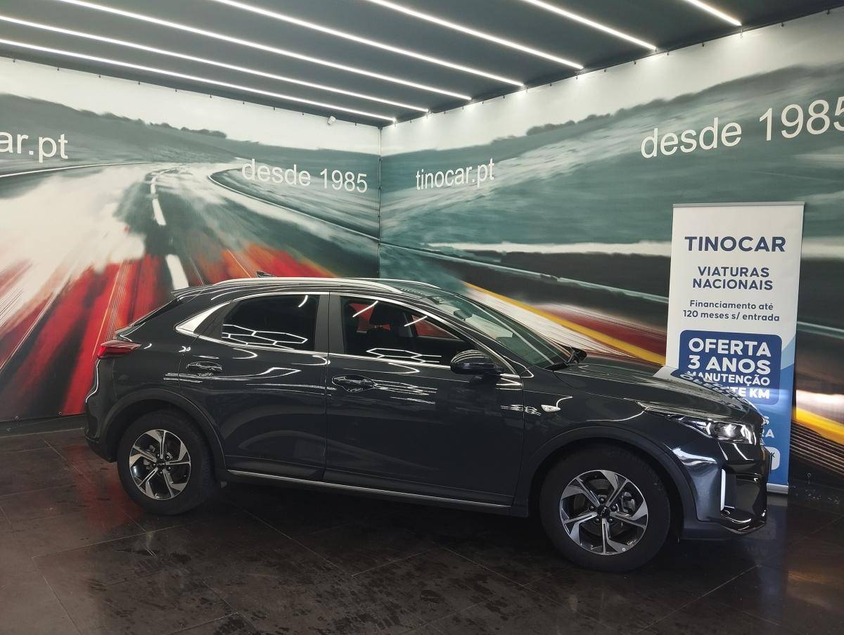 kia-xceed-2025-gasolina-998cc