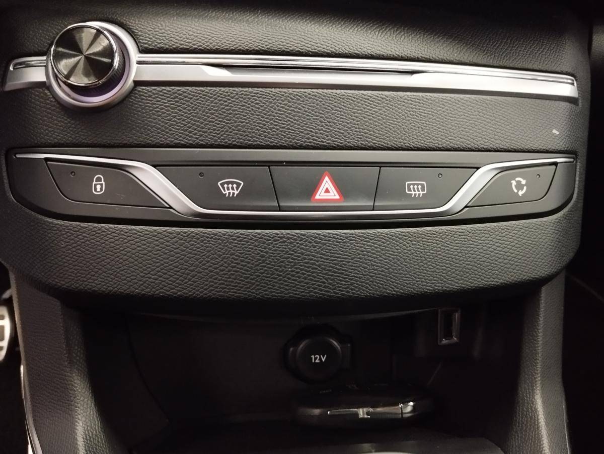 peugeot-308-sw-2020-diesel-1499cc