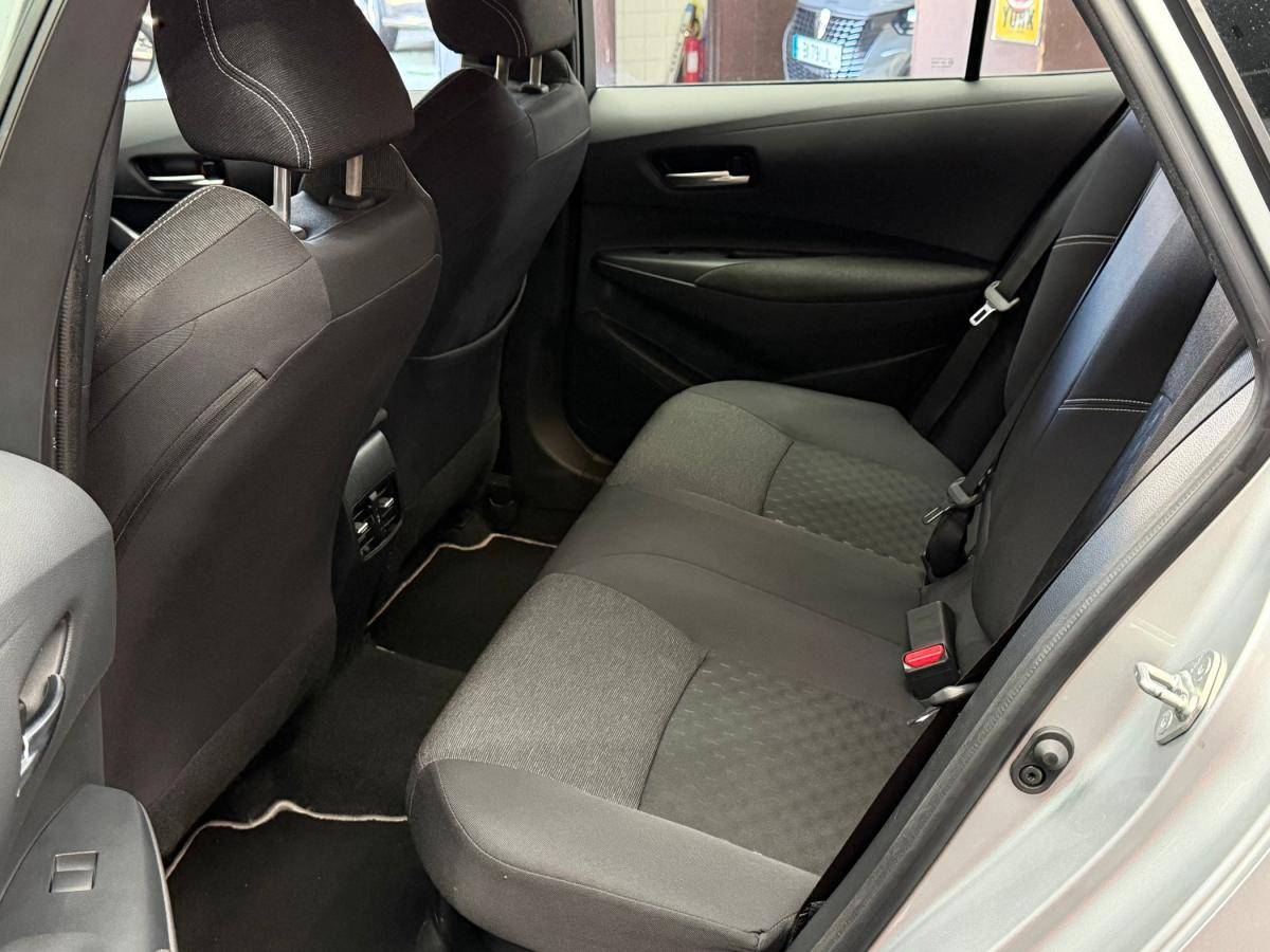 toyota-corolla-2023-hibrido-a-gasolina-1798cc
