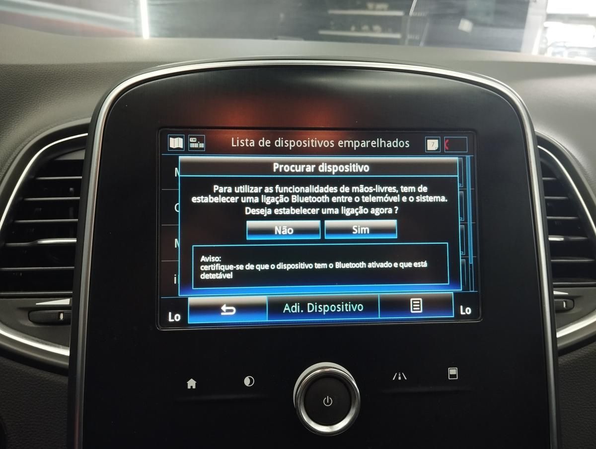 renault-scenic-2020-diesel-1750cc