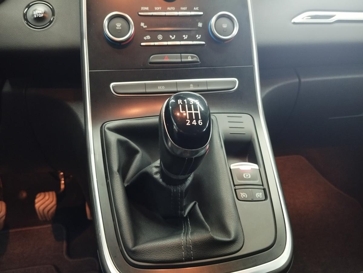 renault-scenic-2020-diesel-1750cc