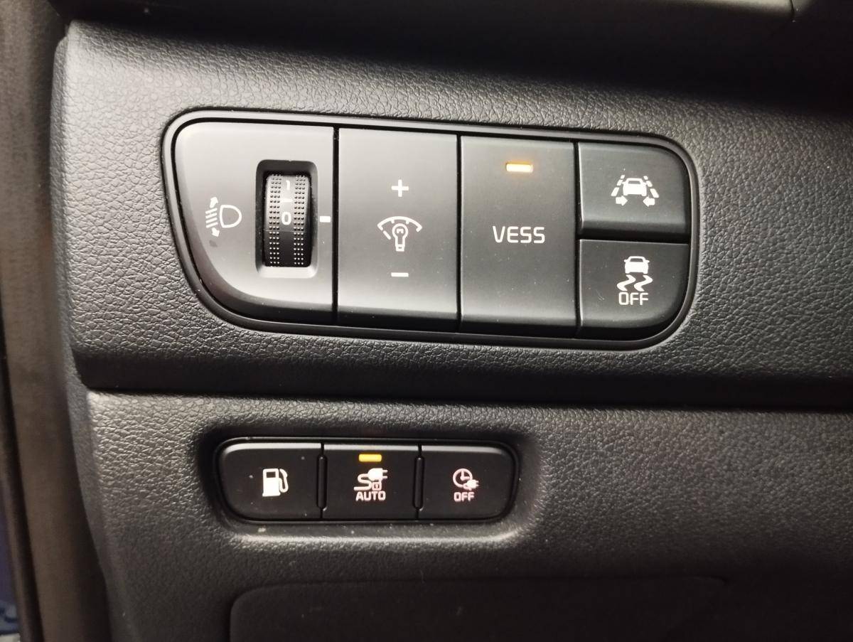 kia-niro-2019-hibrido-a-gasolina-1580cc
