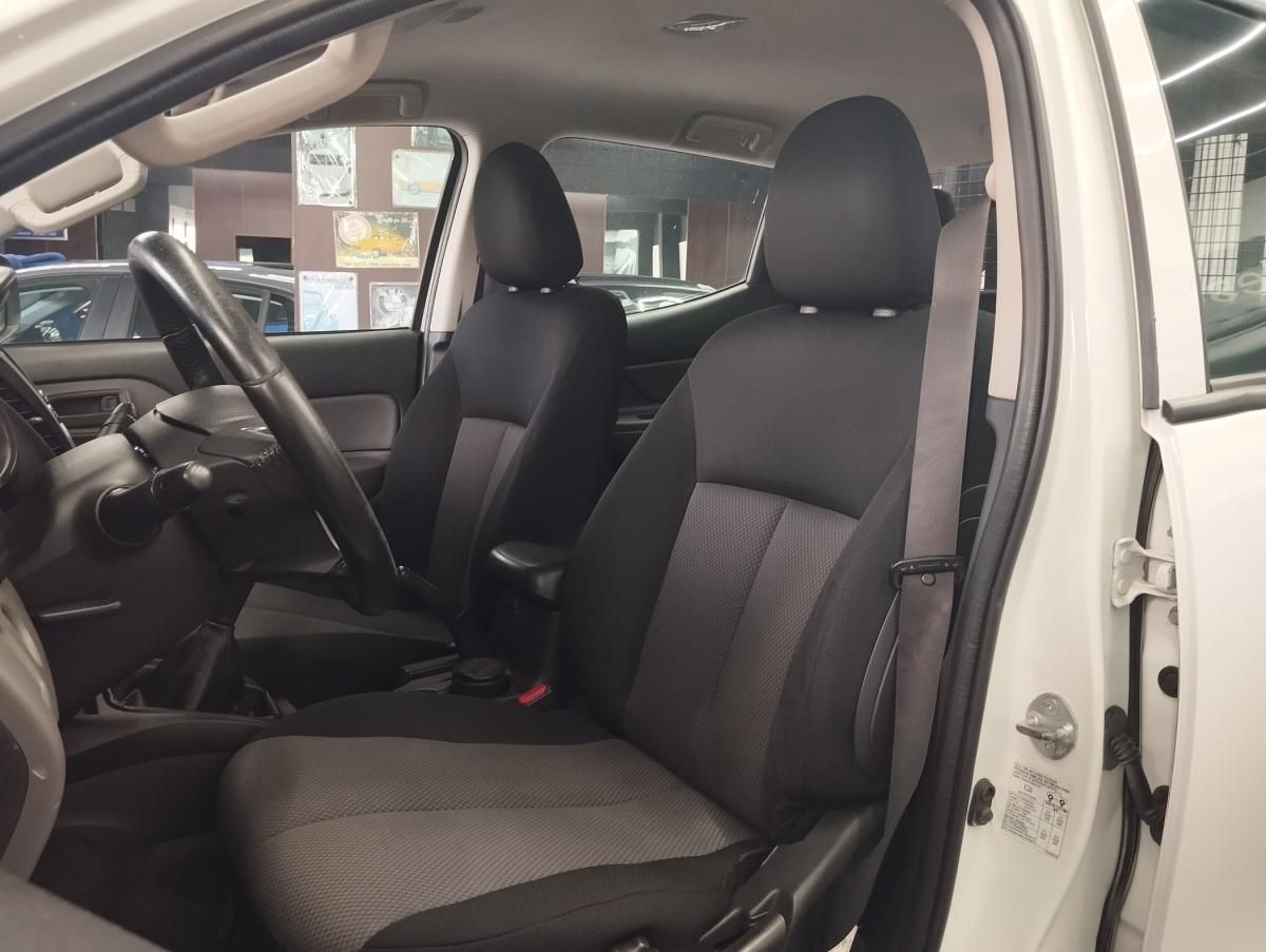 mitsubishi-l200-2017-diesel-2442cc