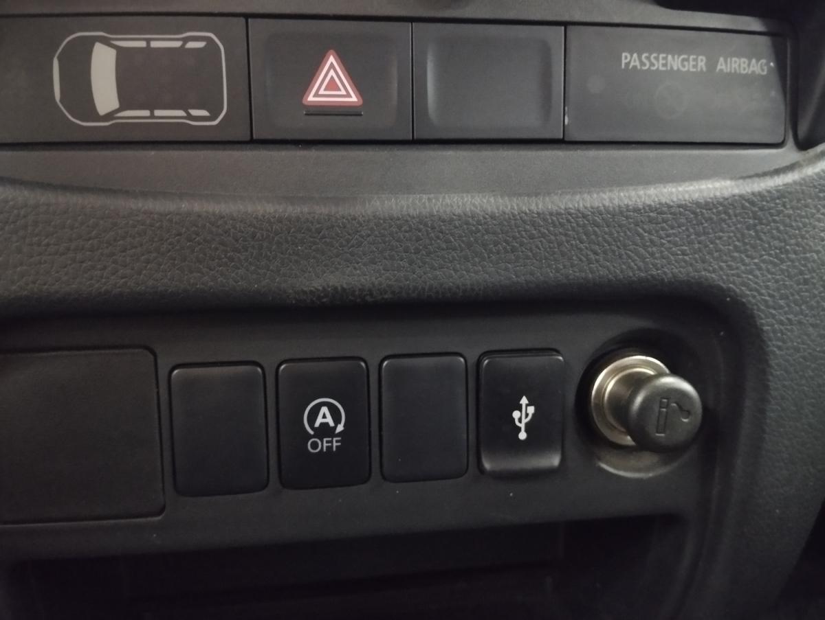 mitsubishi-l200-2017-diesel-2442cc