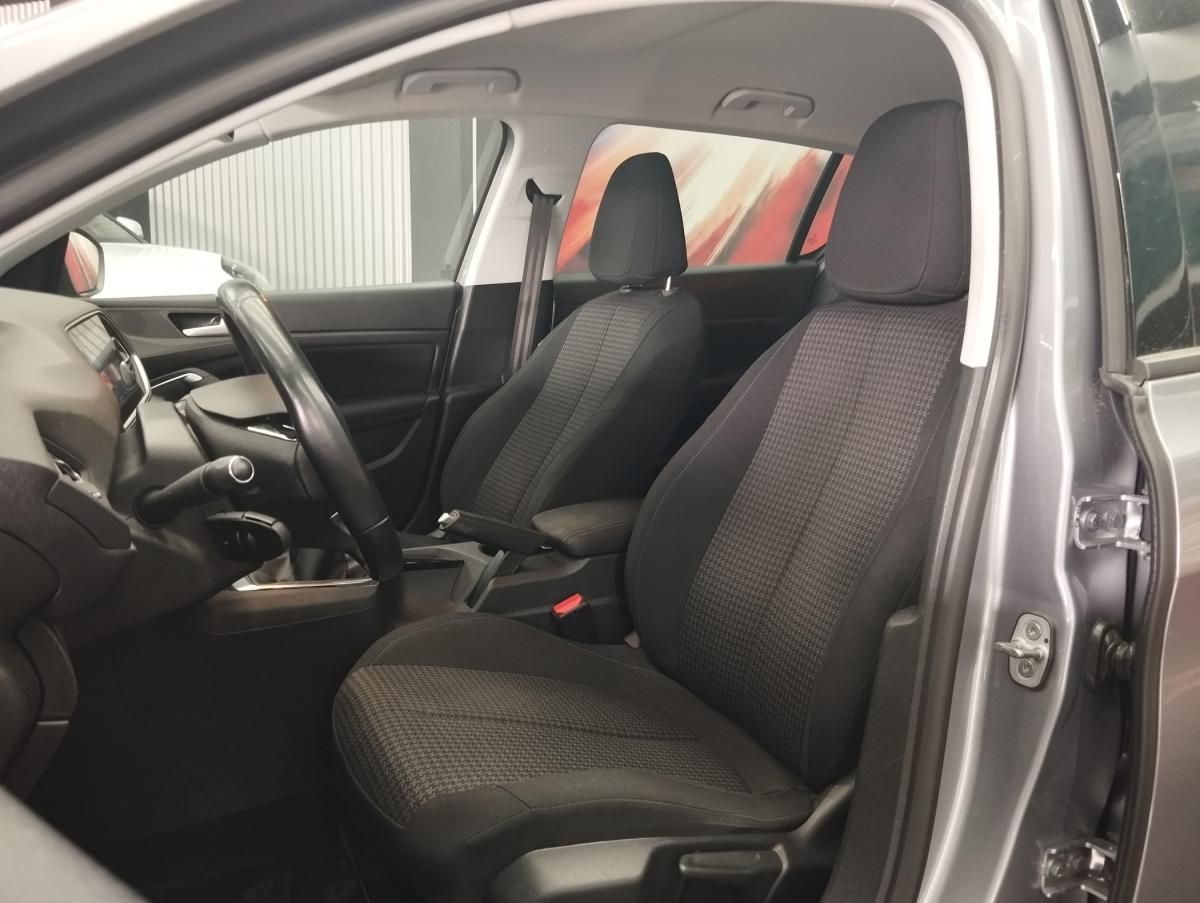 peugeot-308-2021-diesel-1499cc