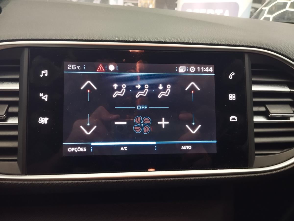 peugeot-308-2021-diesel-1499cc