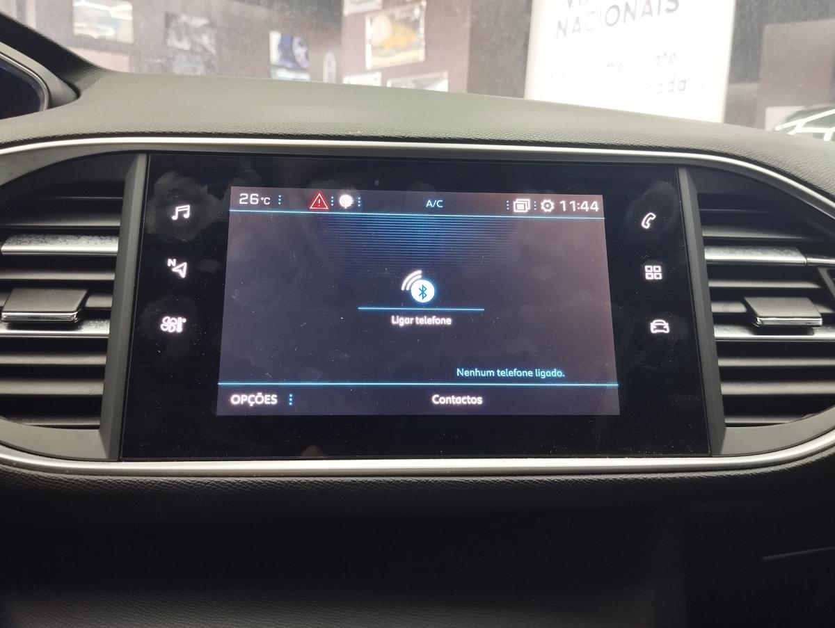 peugeot-308-2021-diesel-1499cc