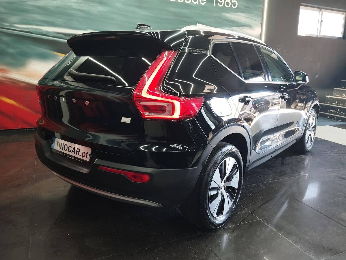 volvo-xc40-2022-hibrido-a-gasolina-1477cc
