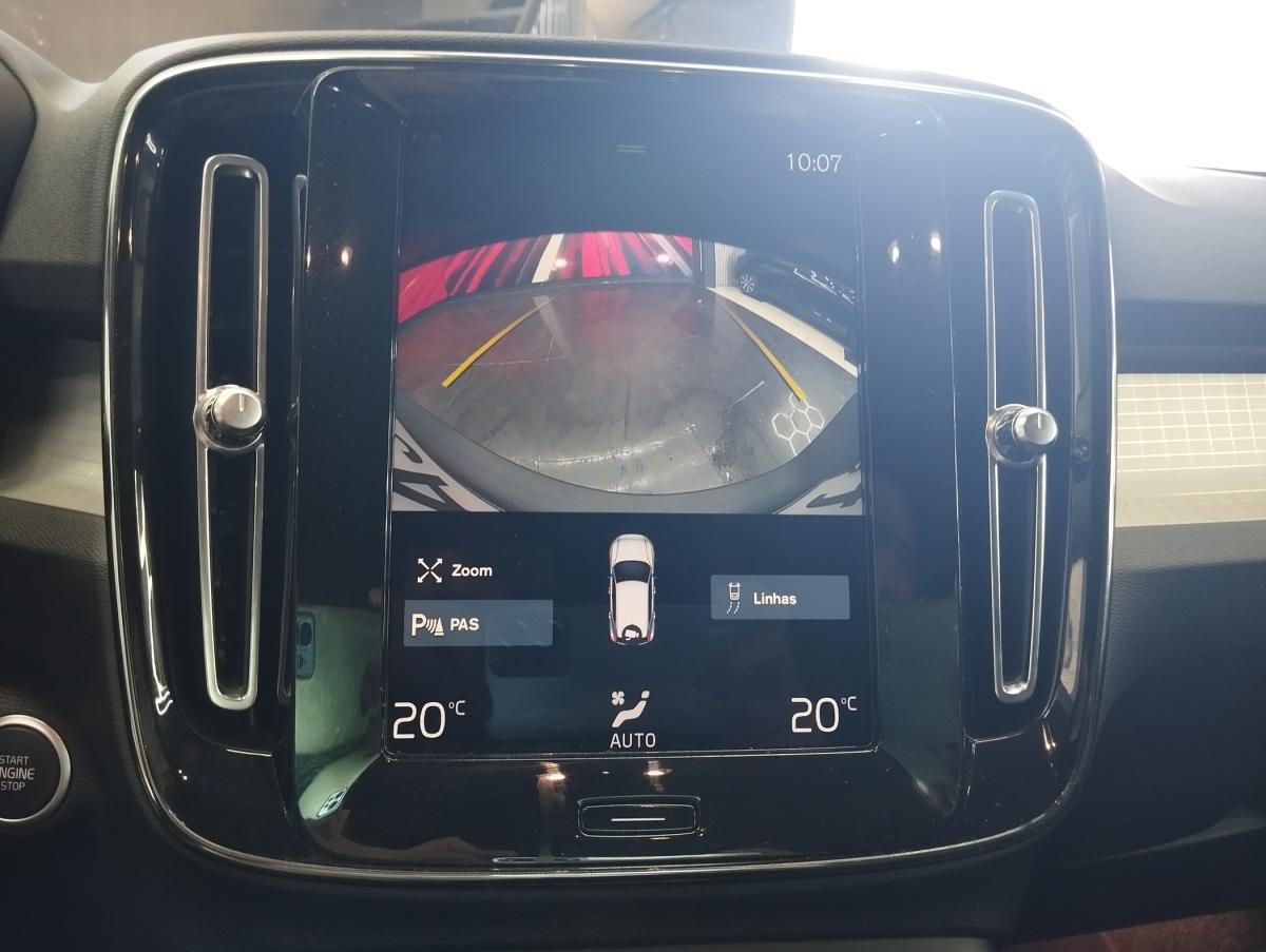 volvo-xc40-2022-hibrido-a-gasolina-1477cc