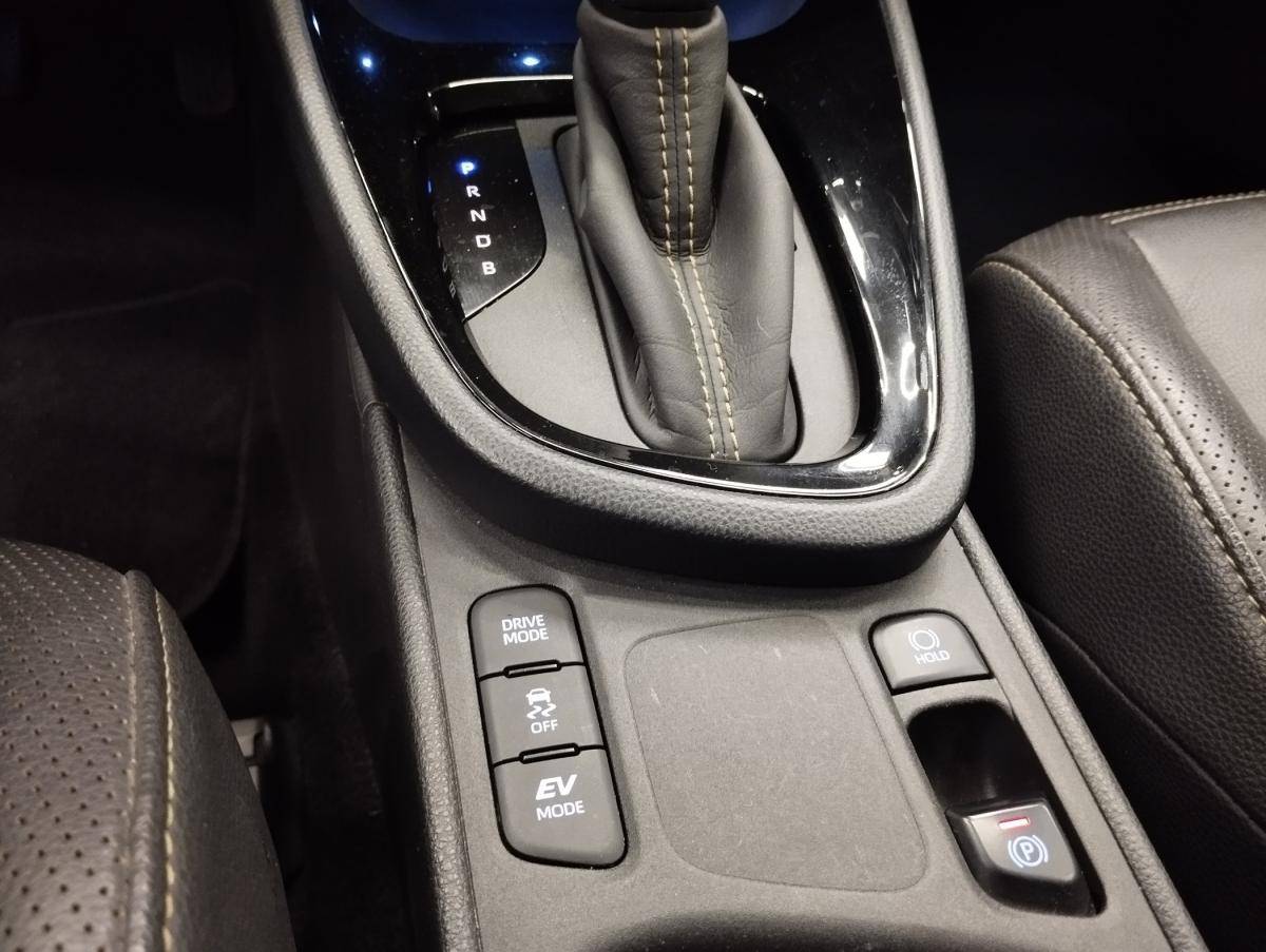 toyota-yaris-cross-2021-hibrido-a-gasolina-1490cc