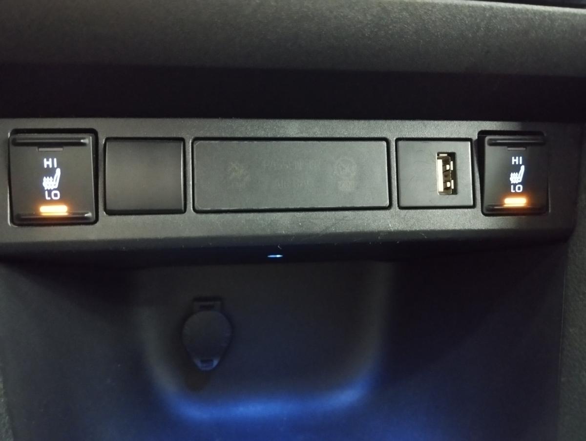 toyota-yaris-cross-2021-hibrido-a-gasolina-1490cc