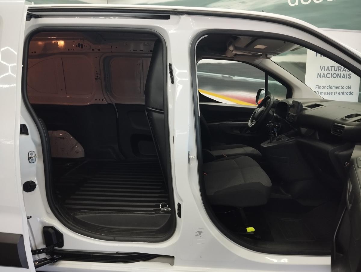 toyota-proace-2023-diesel-1499cc