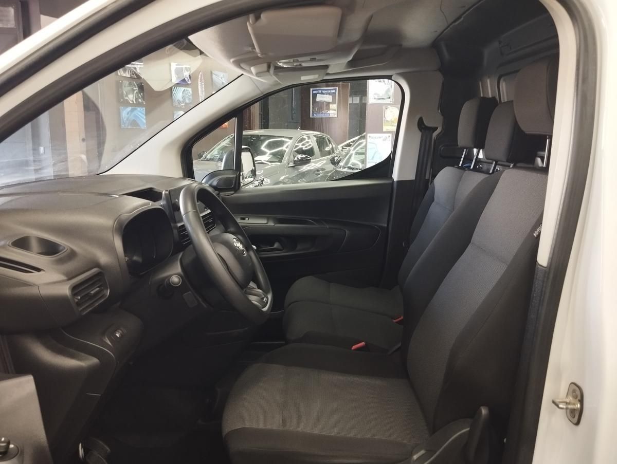 toyota-proace-2023-diesel-1499cc