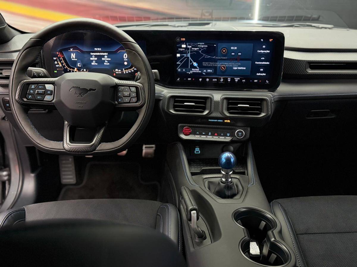 ford-mustang-2025-gasolina-5038cc