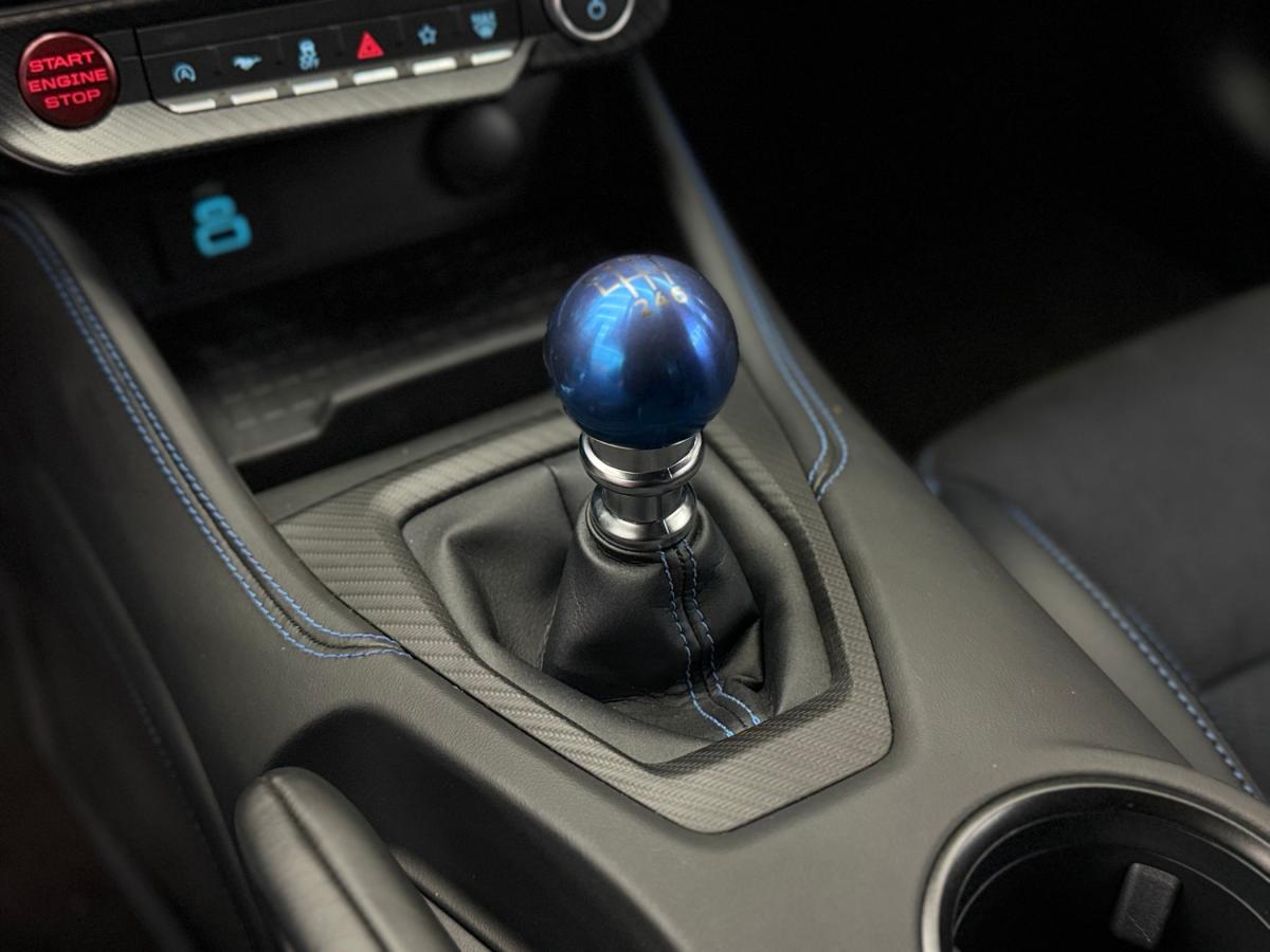 ford-mustang-2025-gasolina-5038cc