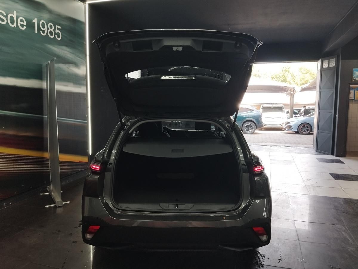 peugeot-308-sw-2023-diesel-1499cc