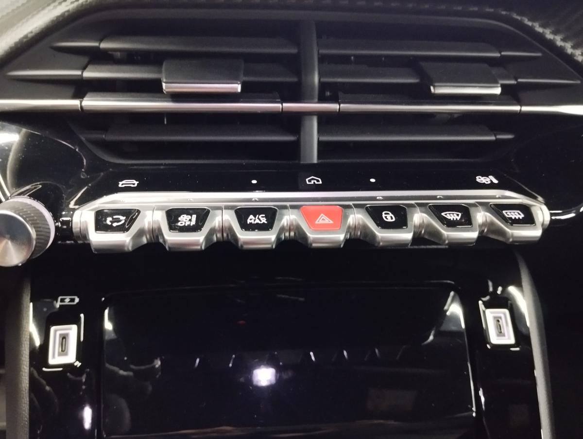 peugeot-2008-2025-gasolina-1199cc