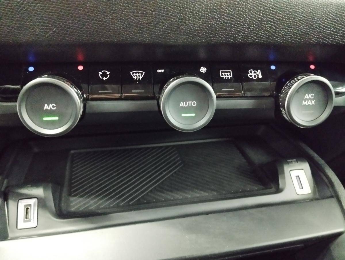 citroen-c4-2023-diesel-1499cc