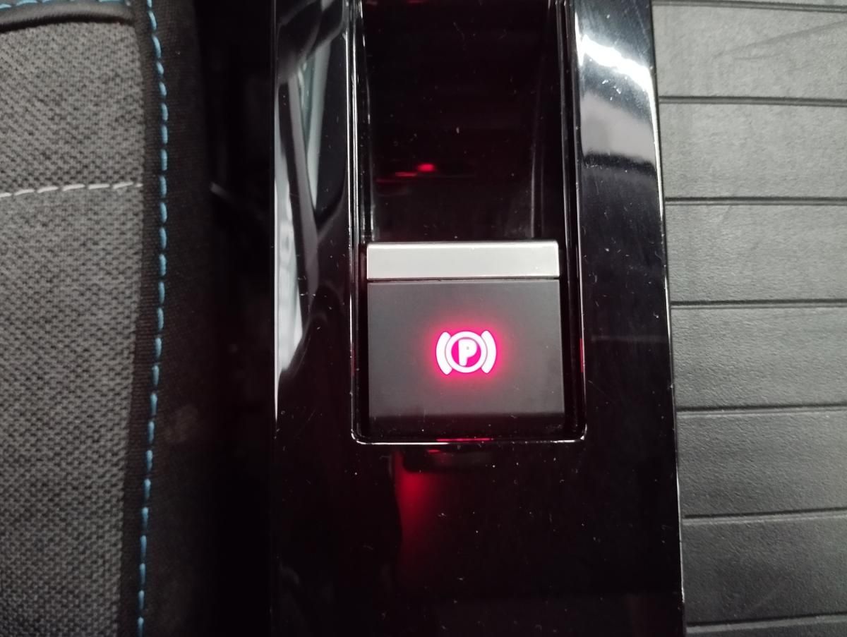 citroen-c4-2023-diesel-1499cc