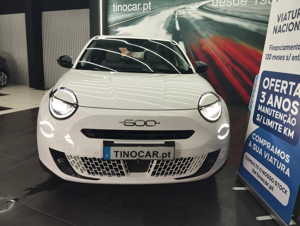 fiat-600-2026-hibrido-a-gasolina-1199cc