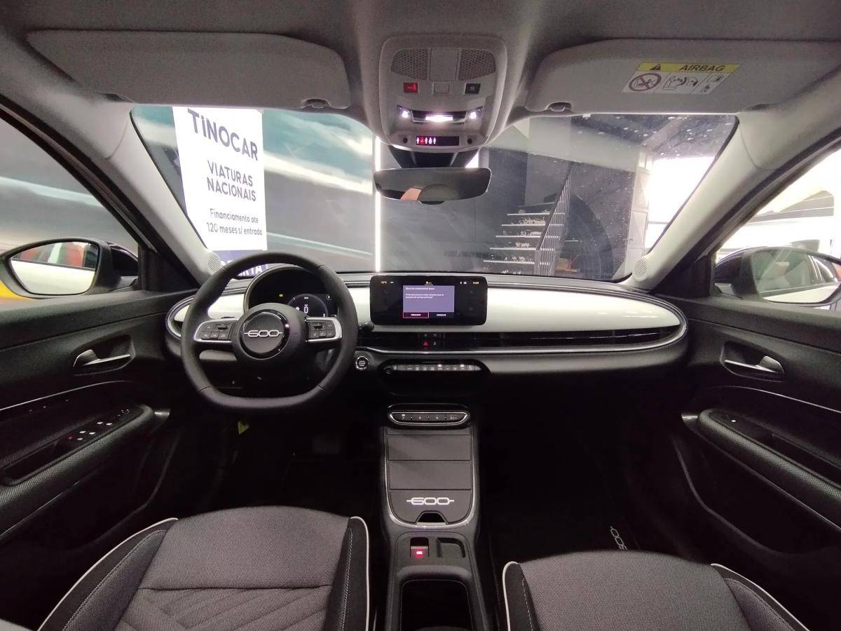 fiat-600-2026-hibrido-a-gasolina-1199cc
