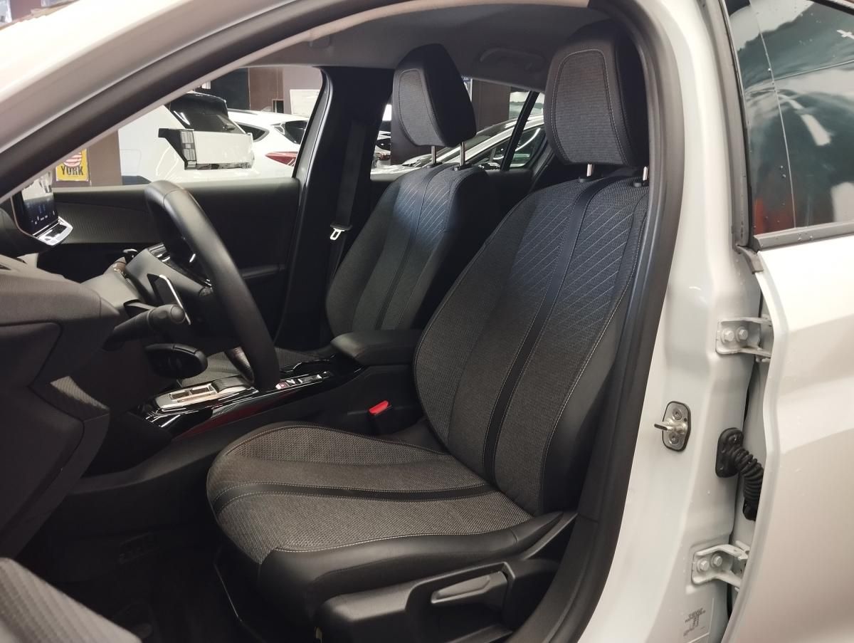 peugeot-208-2024-gasolina-1199cc