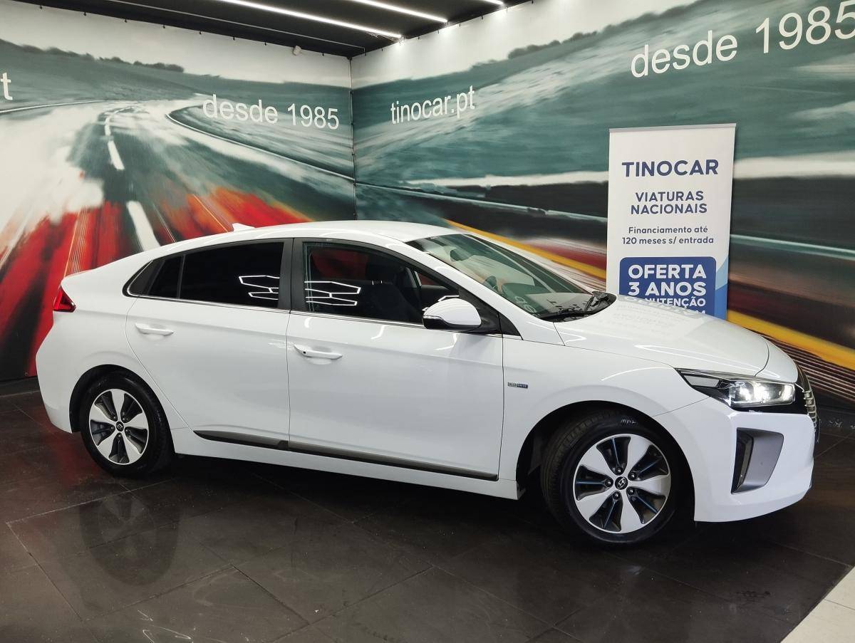 hyundai-ioniq-2018-hibrido-a-gasolina-1580cc