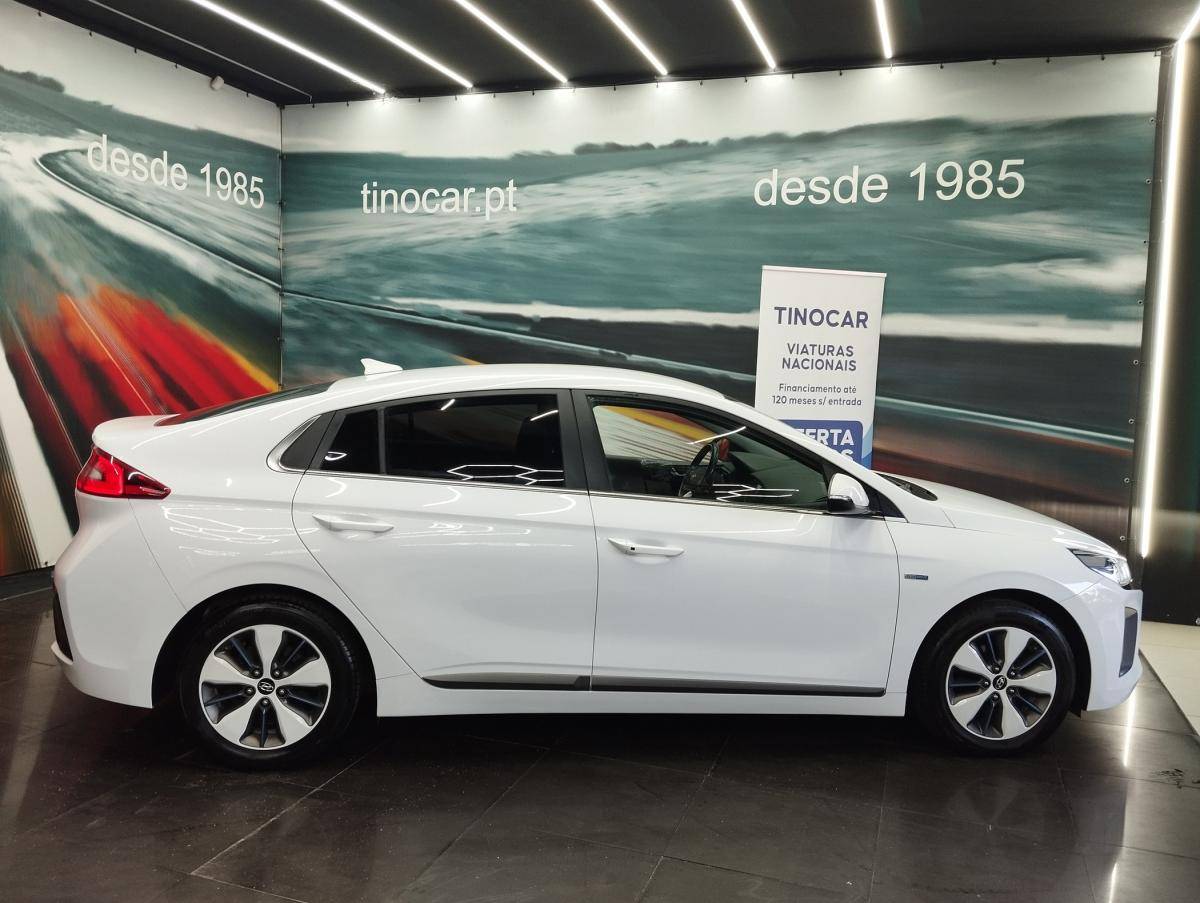 hyundai-ioniq-2018-hibrido-a-gasolina-1580cc