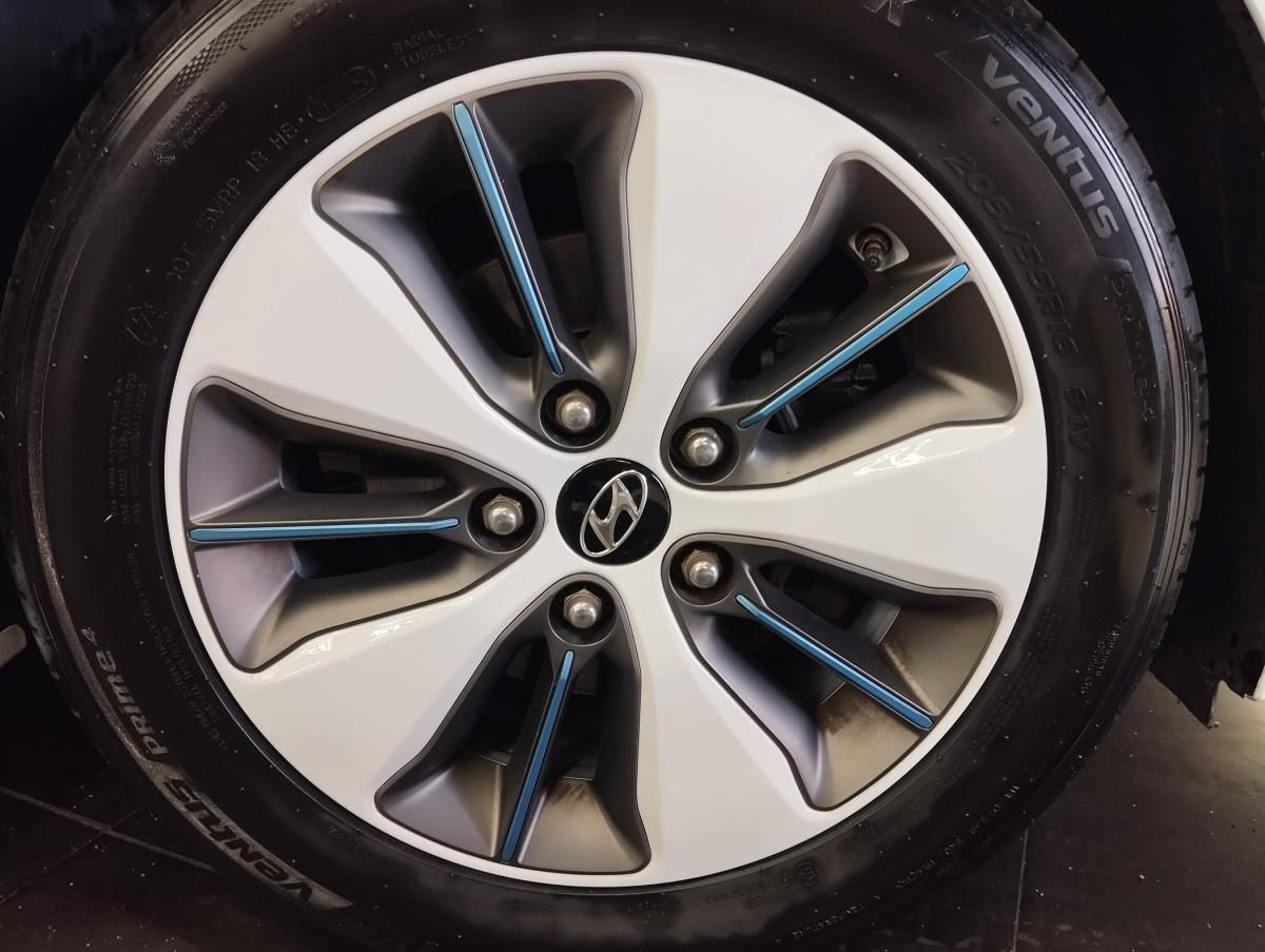 hyundai-ioniq-2018-hibrido-a-gasolina-1580cc