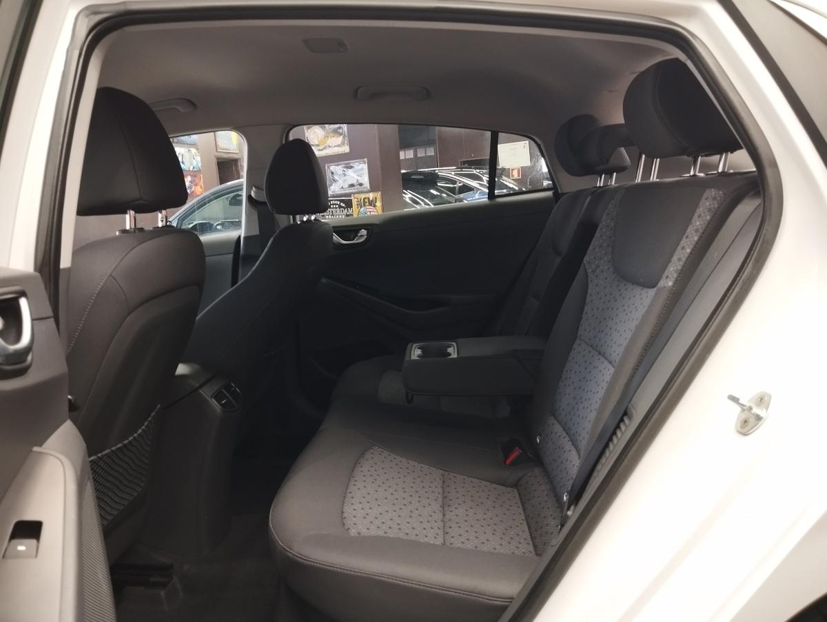 hyundai-ioniq-2018-hibrido-a-gasolina-1580cc