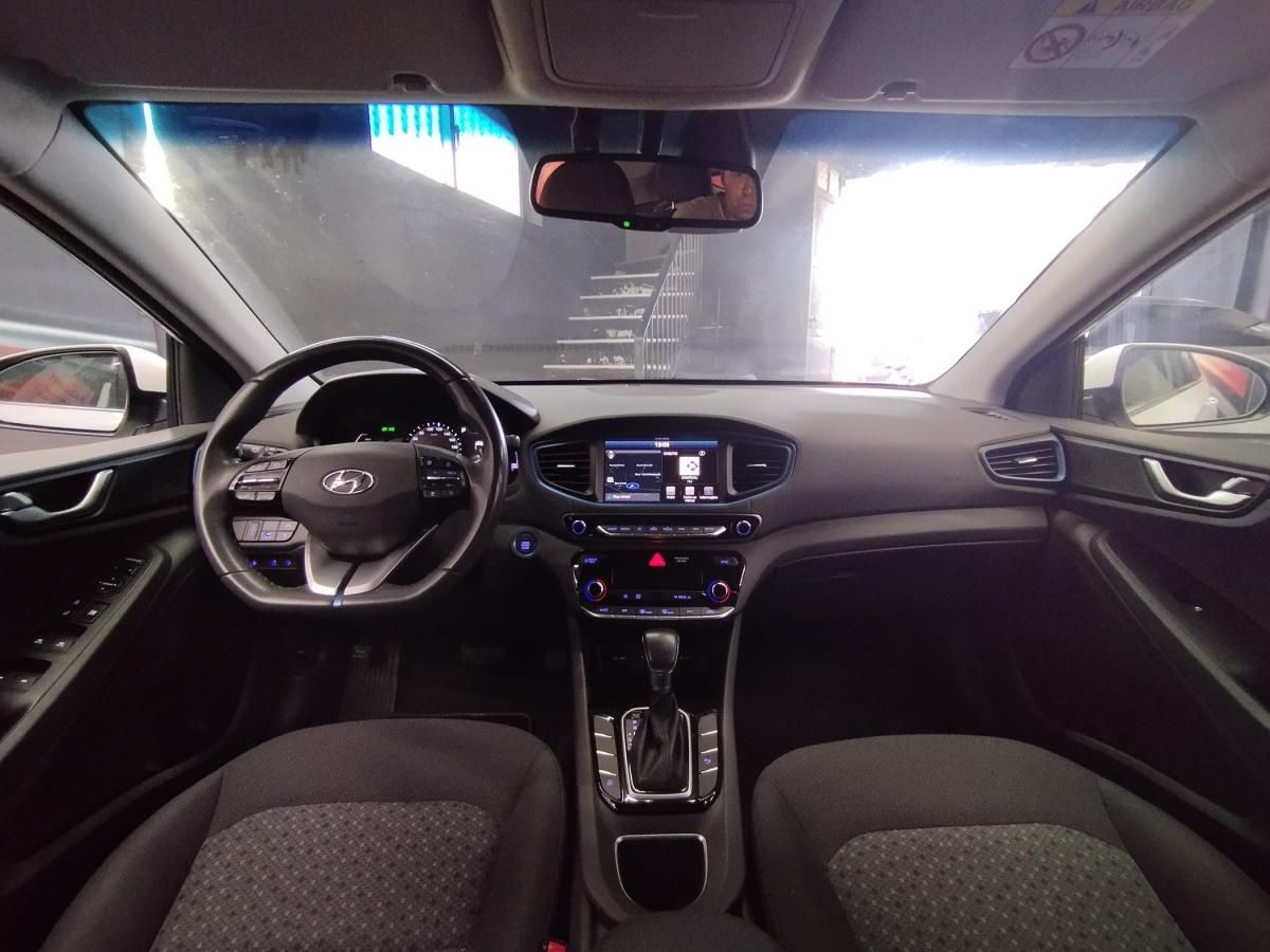 hyundai-ioniq-2018-hibrido-a-gasolina-1580cc
