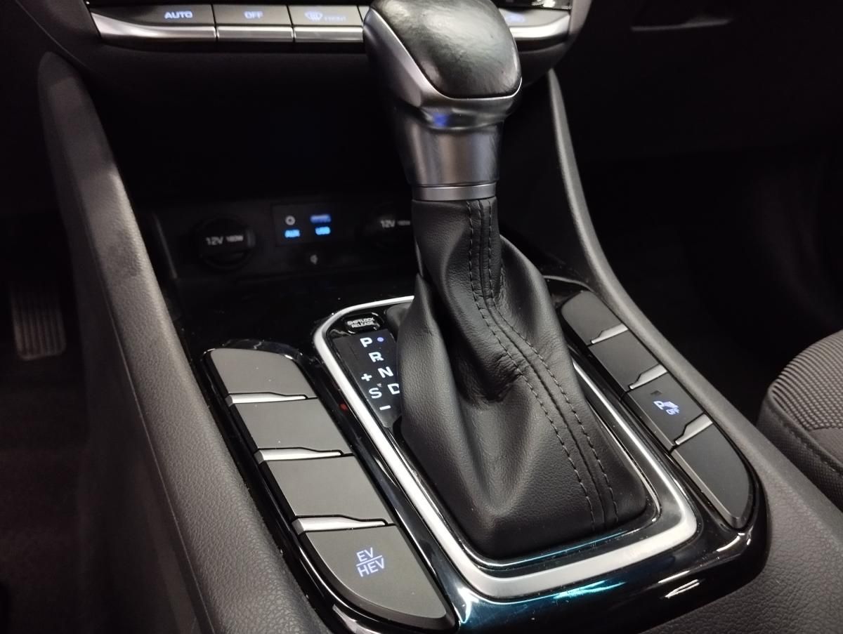 hyundai-ioniq-2018-hibrido-a-gasolina-1580cc